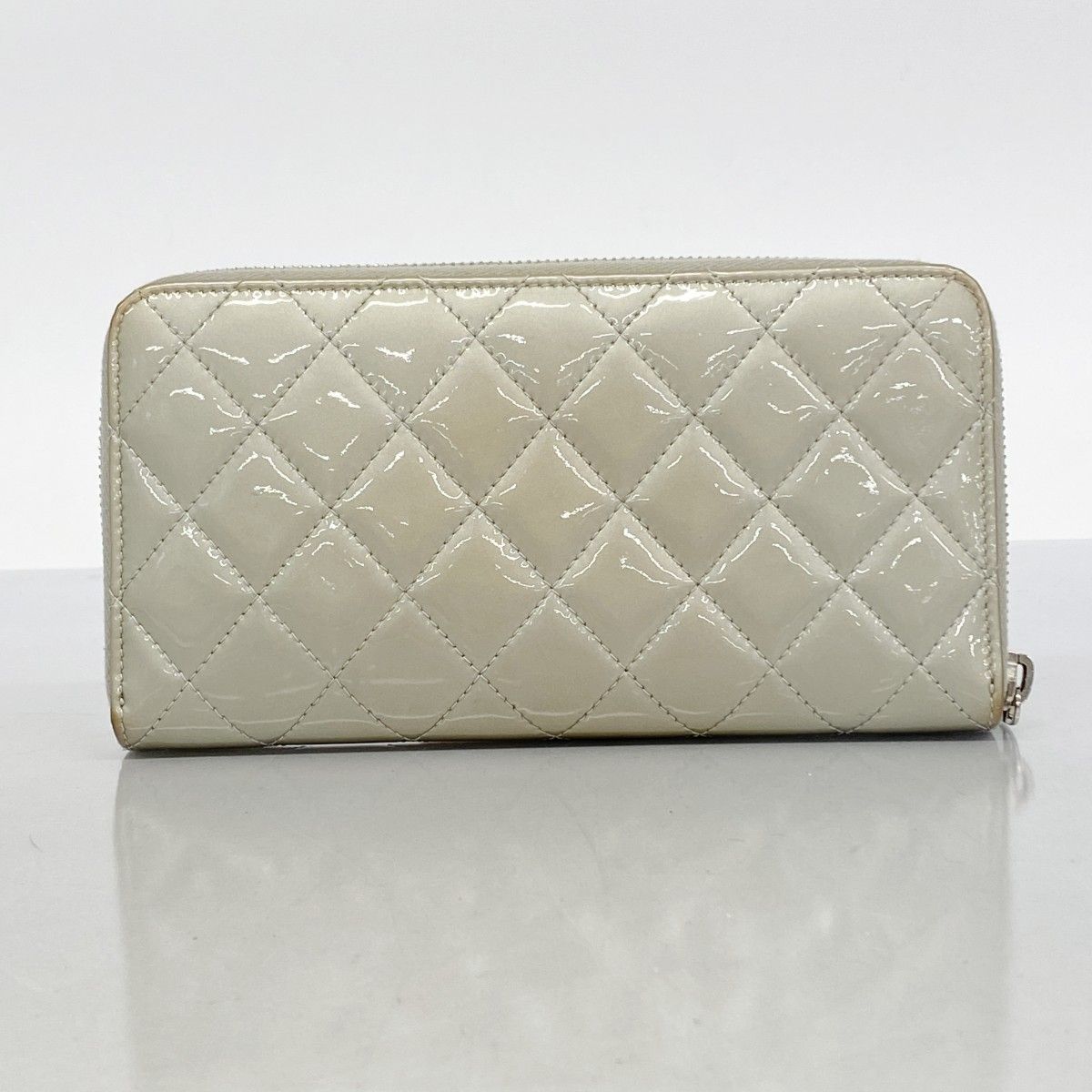 5ia0985-h】シャネル 長財布 ブリリアント パテントレザー シルバー  