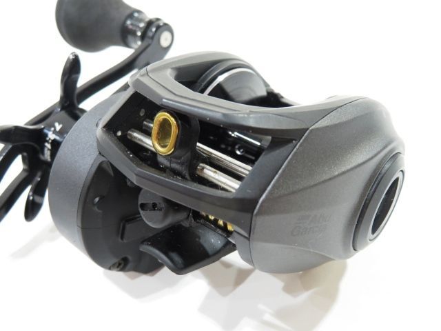 Abu Garcia アブガルシア Revo BEAST 40-HS レボ ビースト 右ハンドル 