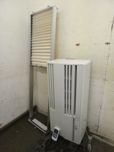 コロナ/CORONA☆窓用ルームエアコン冷房専用☆CW-1611E8 管