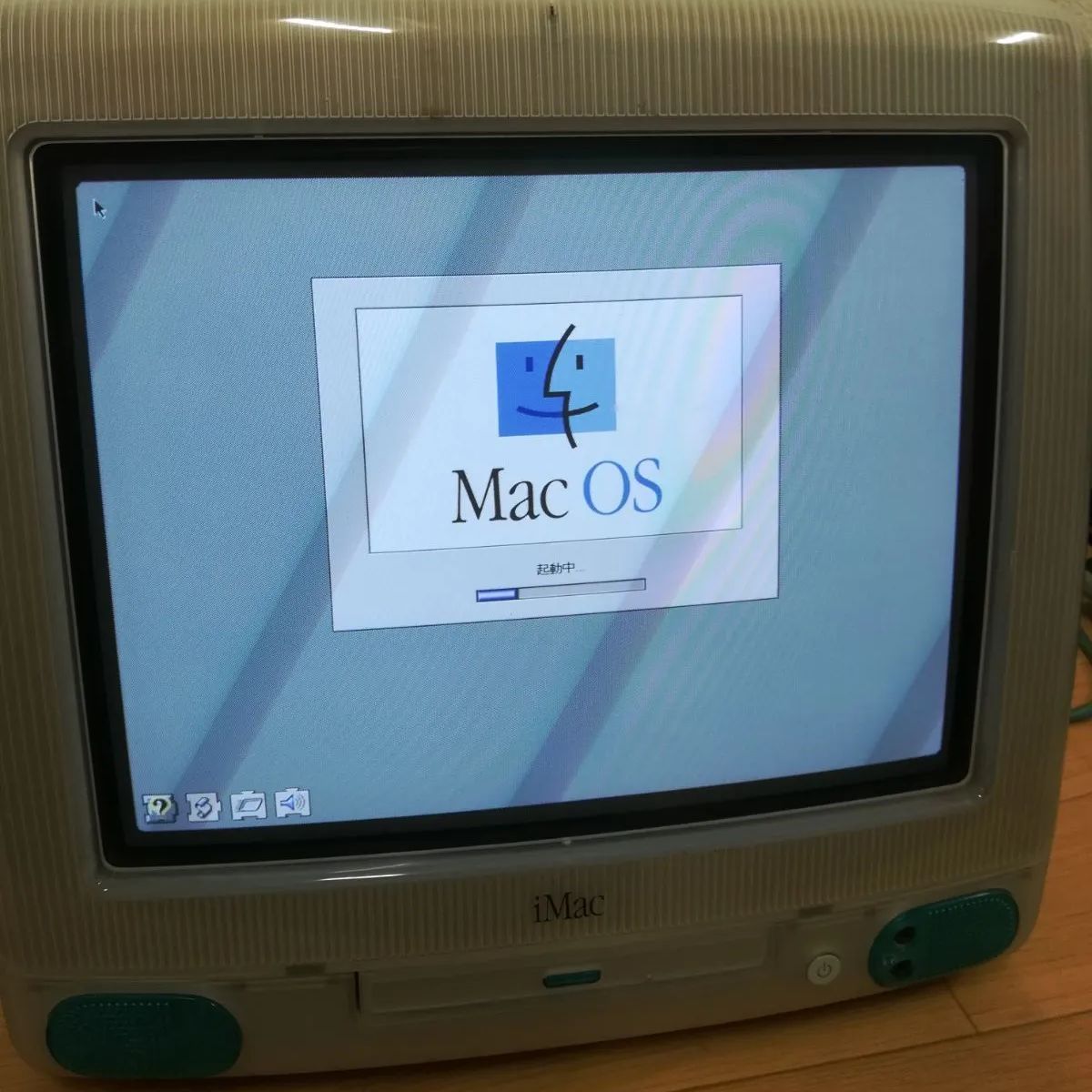 初代ｉＭａｃ　imac アイマック　インディゴブルー起動確認済み パソコンの歴史を変えた初代iMac発売から20年 | KODAWARISANー