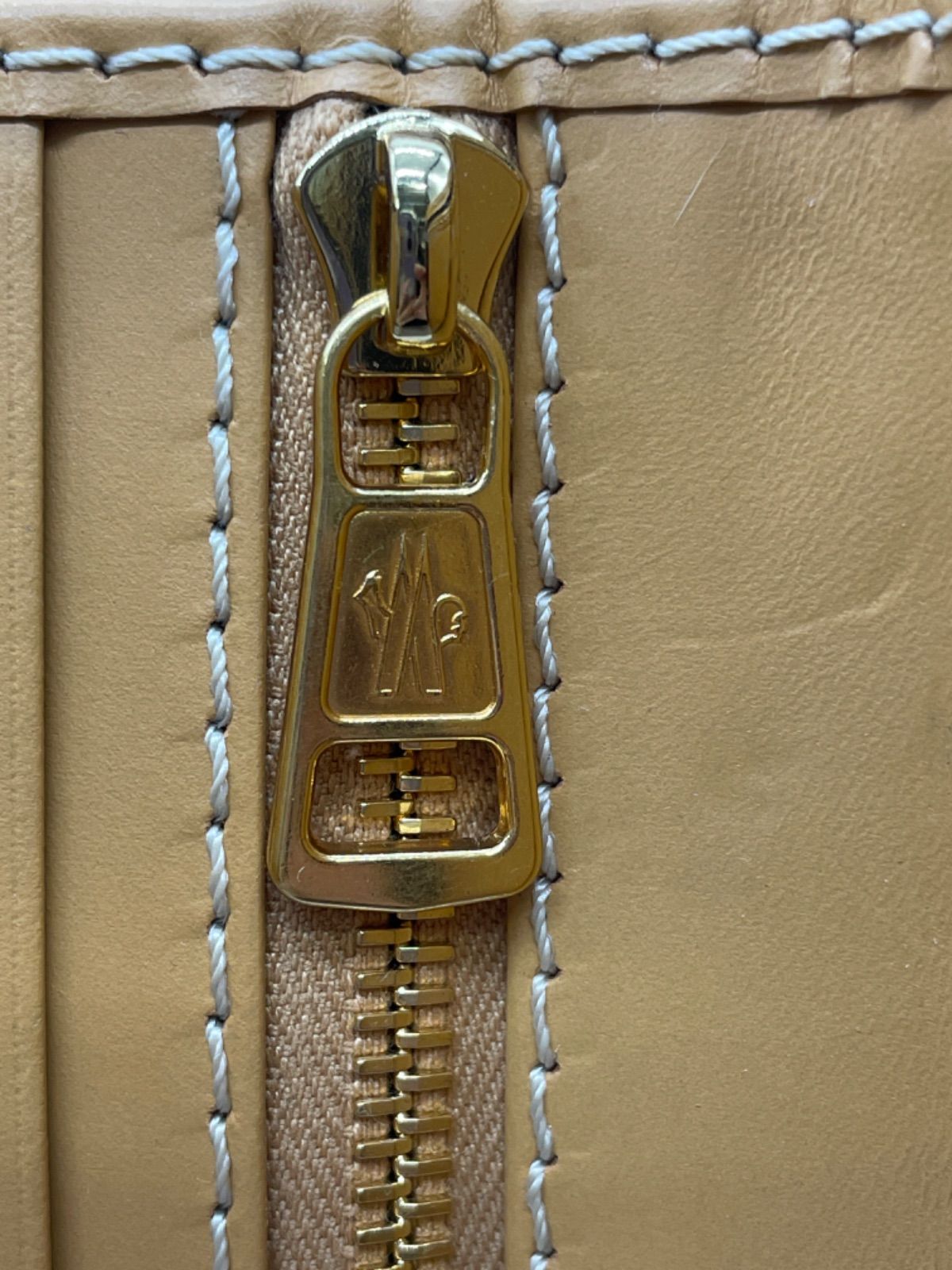 MONCLERモンクレール JW ANDERSON ジェーダブルアンダーソン