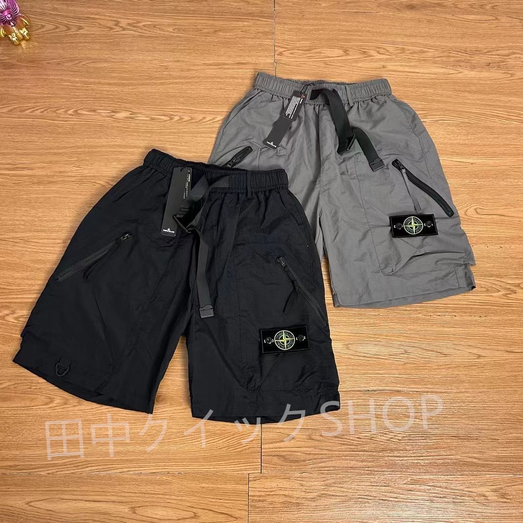 新品Stone Island ショートパンツ