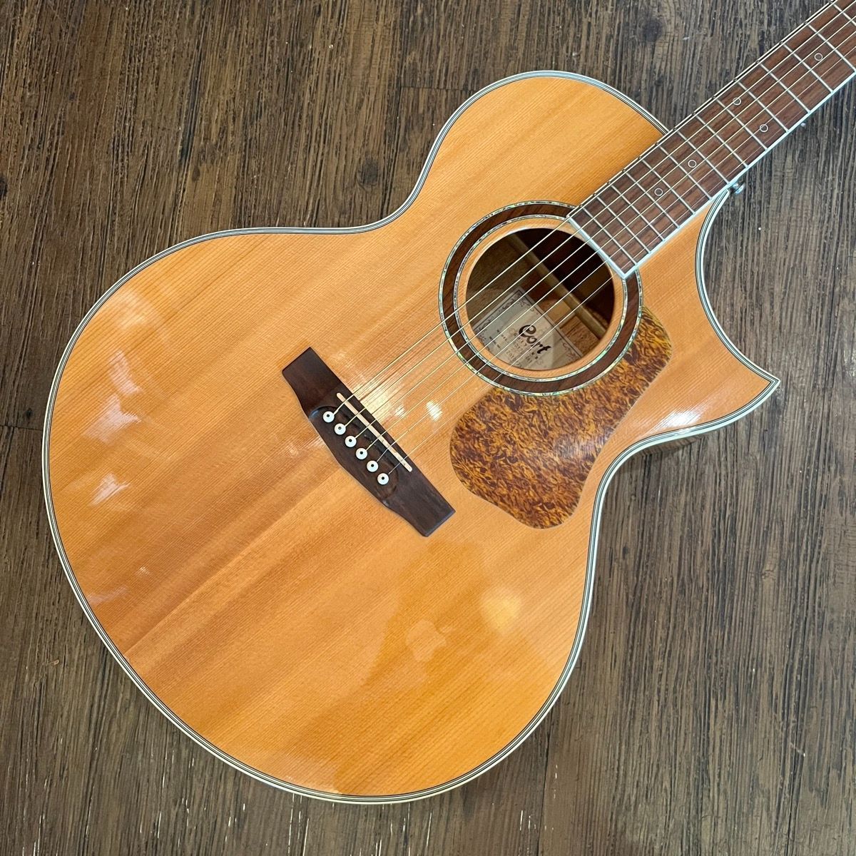 寺田楽器VG.KTR-Dオール単板!MADE.INN.JAPANハードケース付き