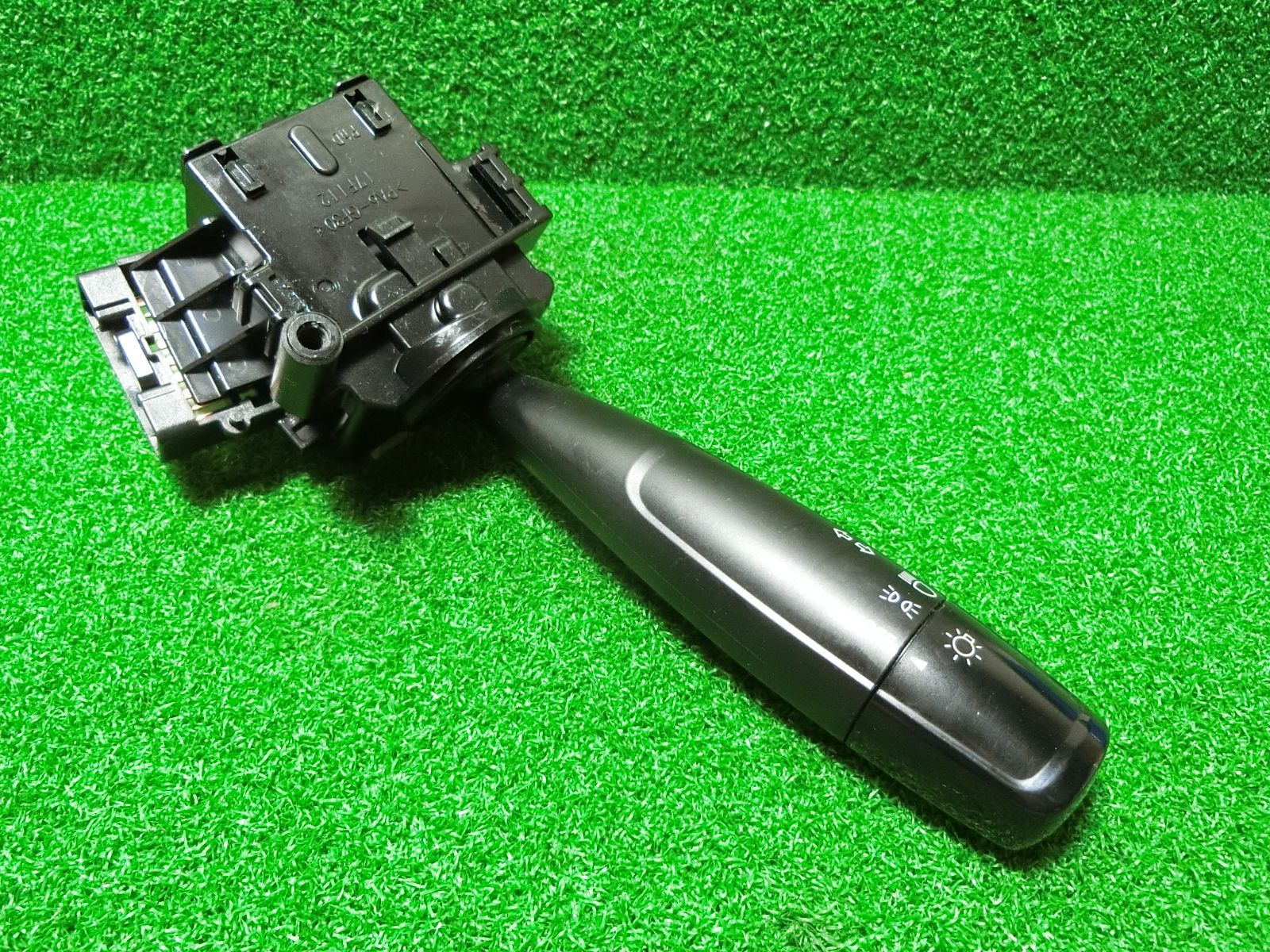 a7818] 送料無料 日産 モコ MG33S ウインカーレバー - メルカリ