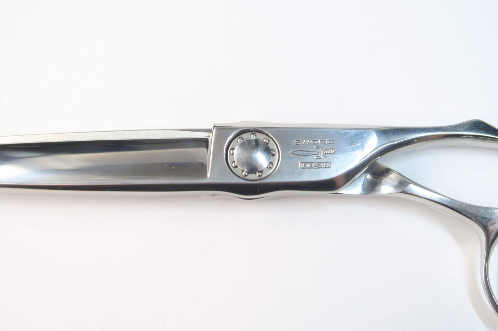 当店商品は100％品質保証！ Bランク MIZUTANI SCISSORS ミズタニシザーズ SWORD DB-20 シザー 美容師 理容師 7.0インチ 右利き H-10175 送料無料！