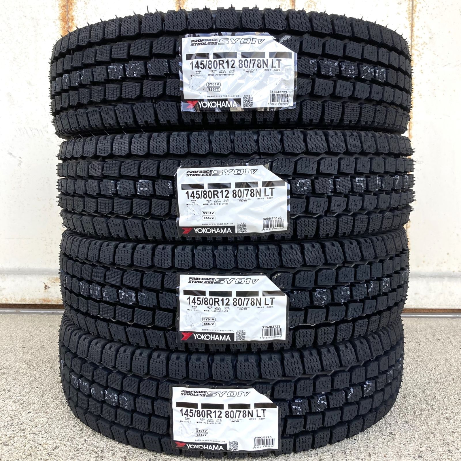 145/80R12 80/78N LT スタッドレスタイヤ ４本セット 新品 ヨコハマ SY01v 2024年 145R12 MJ0001-1 -  メルカリ