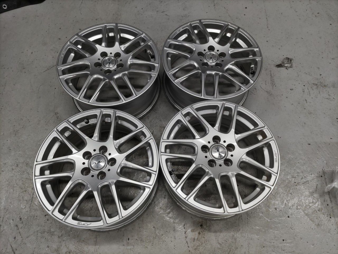 送料込み！EURO AFG 16インチ 5穴 6.5j pcd100