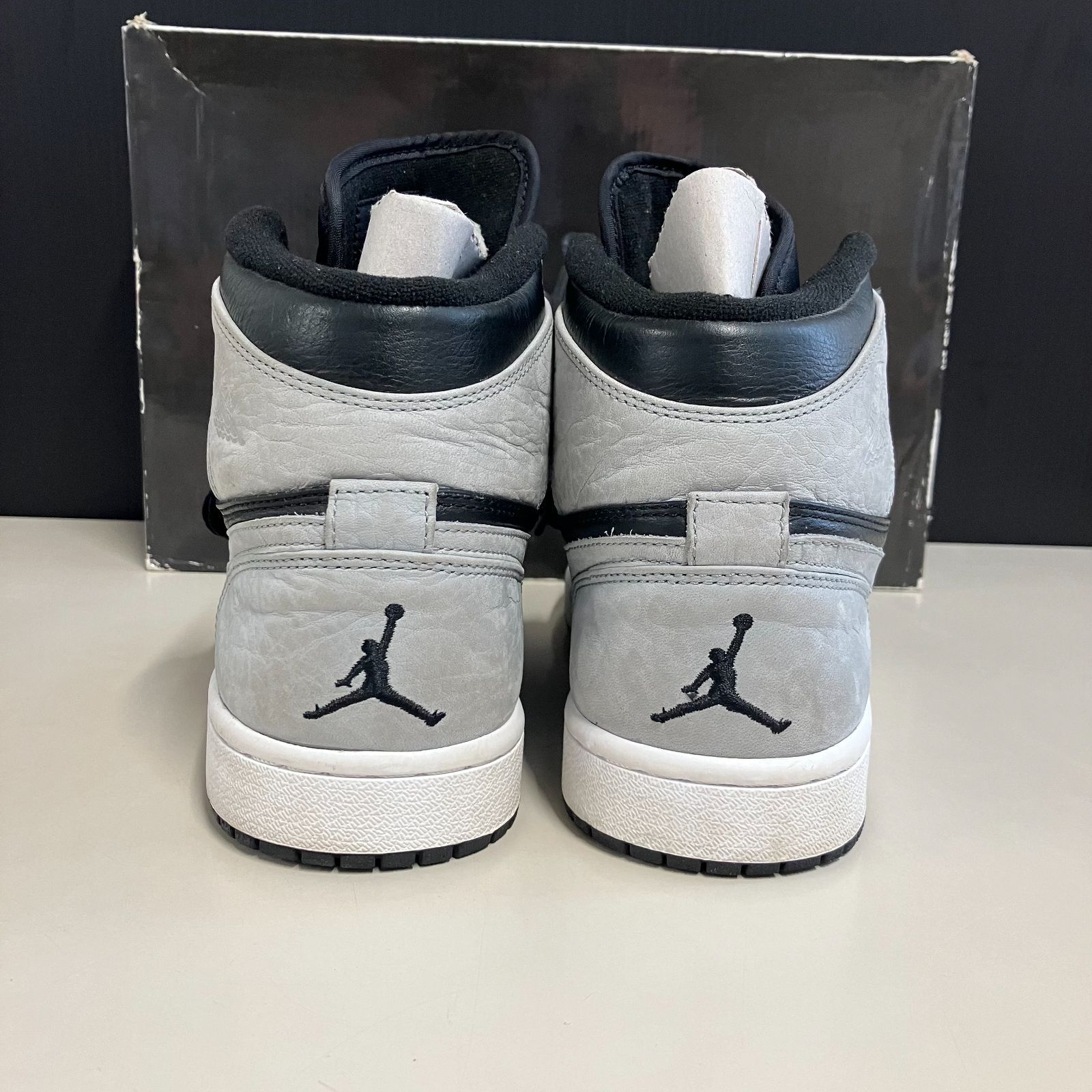 むつ80-0195】NIKE AIR JORDAN 1 RETRO HIGH OG SHADOW 2009 27.0cm 