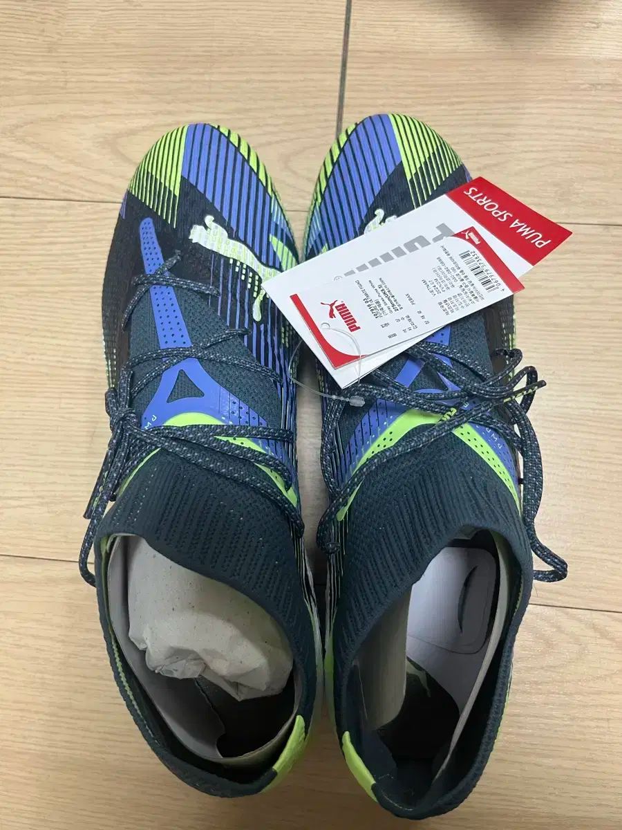 【雷市場（ポンジャン）商品韓国直送】 PUMA(プーマ) サッカーシューズ フューチャー ウルトラ・アルティメット グレー 275fg