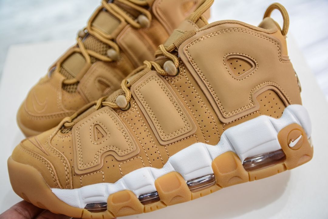 NIKE AIR MORE UPTEMPO '96 FLAX/FLAX-GUM LIGHT BROWN AA4060-200 ナイキ エア モア アップテンポ `96 フラックス/フラックス-ガム ライト ブラウン