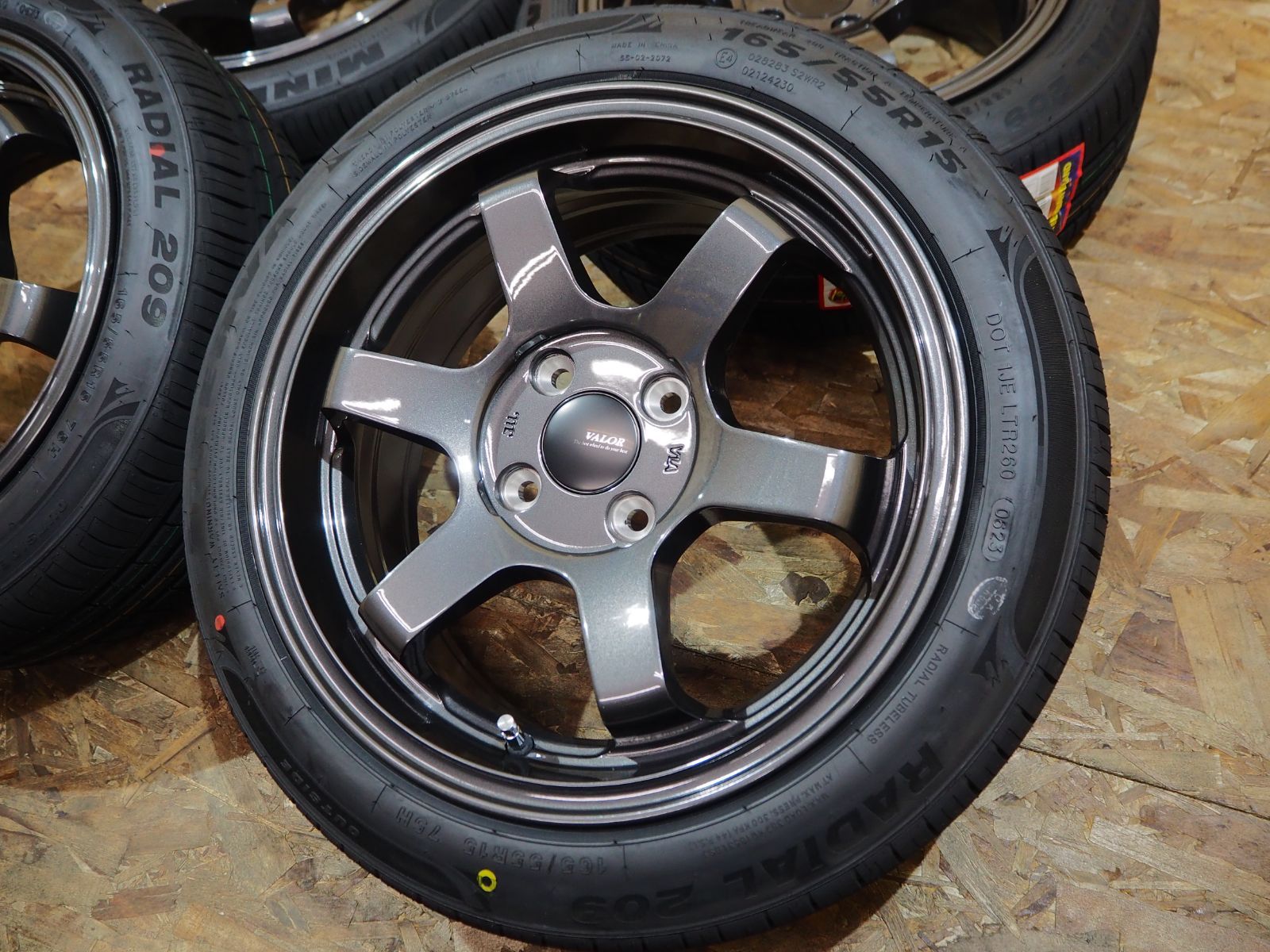 キャスト タント