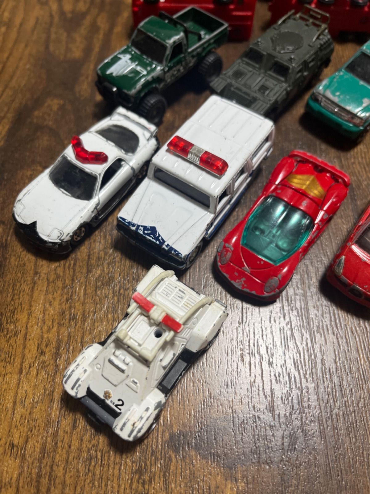 トミカ ミニカー 飛行機 まとめ売り - メルカリ