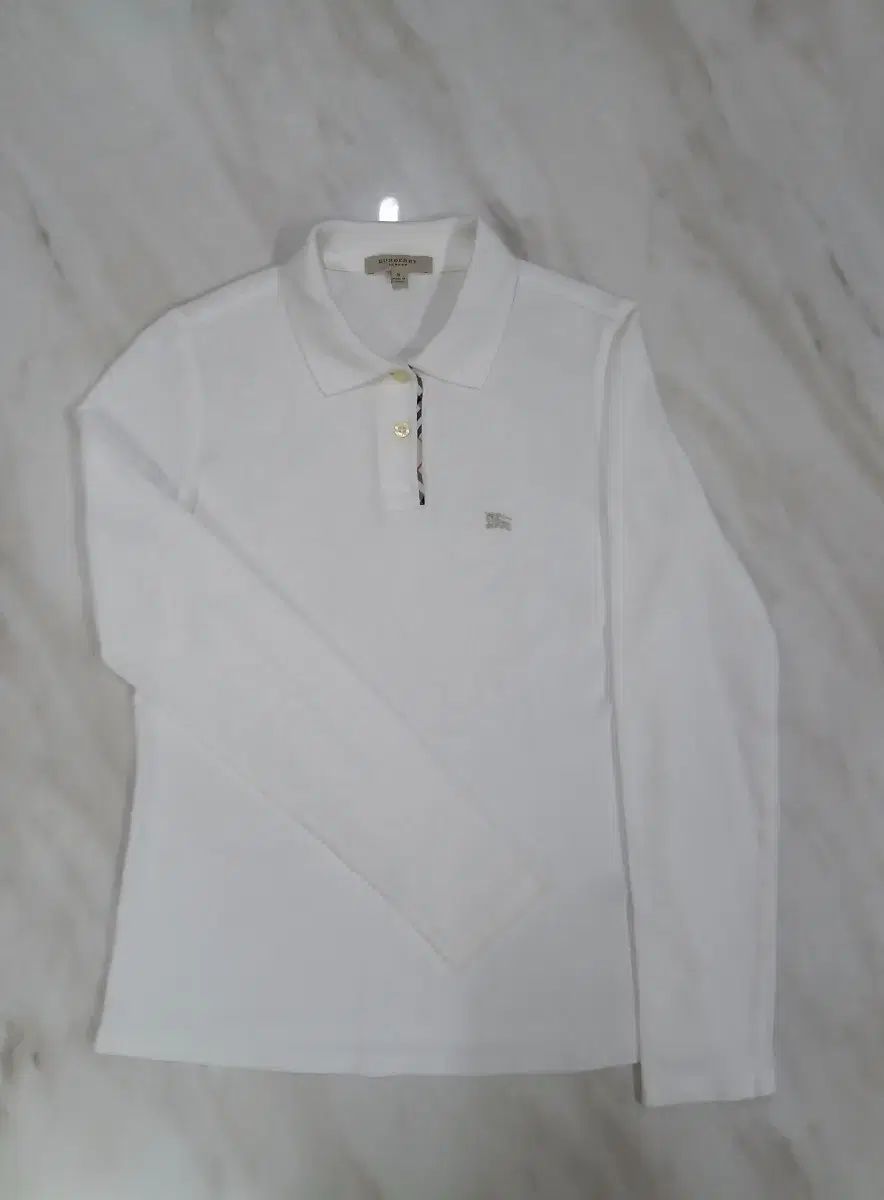 韓国 店舗 BURBERRY バーバリー レディース用 Tシャツ S サイズ