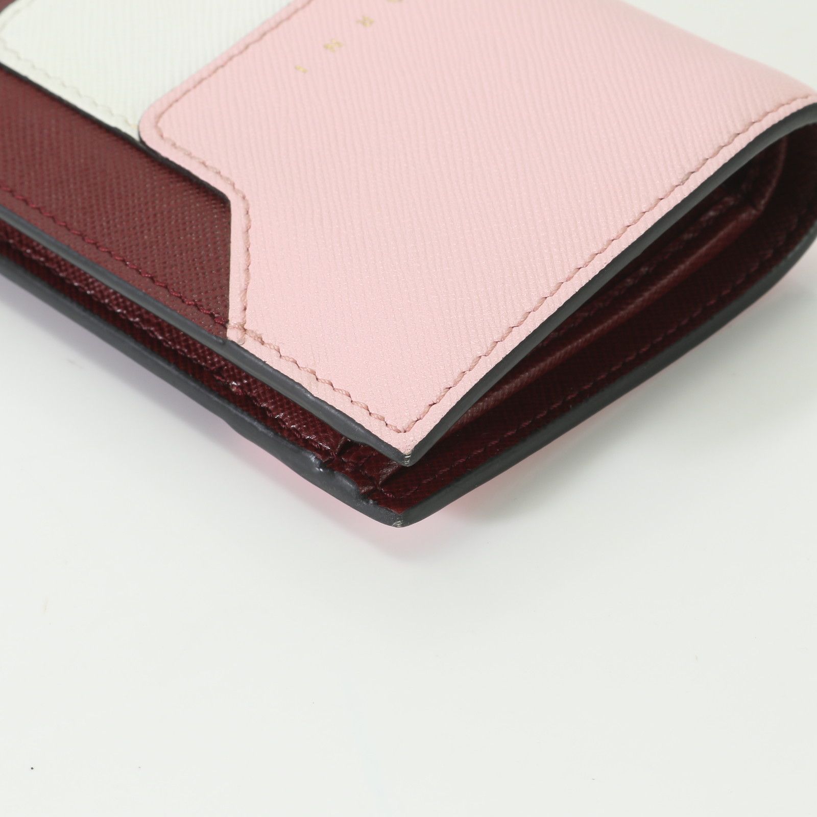 極美品 現行品 マルニ サフィアーノ レザー 二つ折り 財布 PFMOQ14U13 LV520 ピンク ブラウン ウォレット レディース BAT 0809-T9