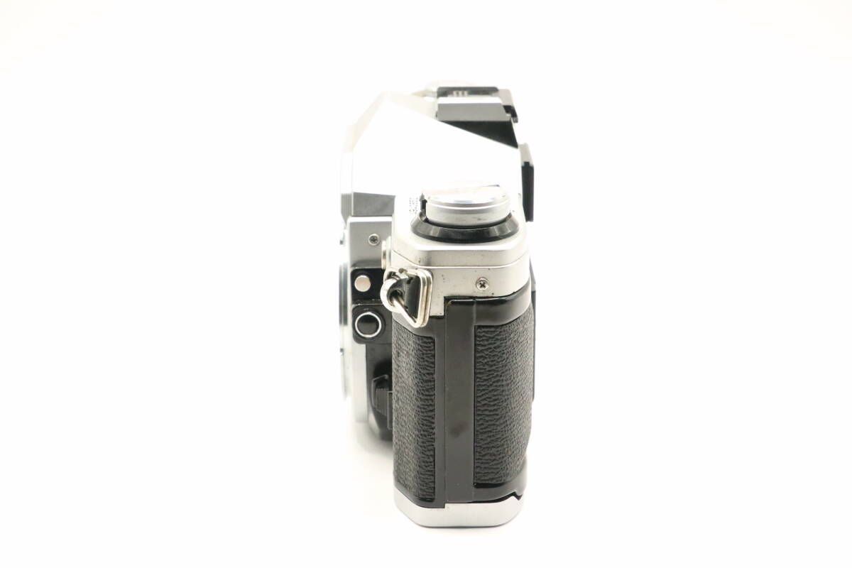 CANON AE-1