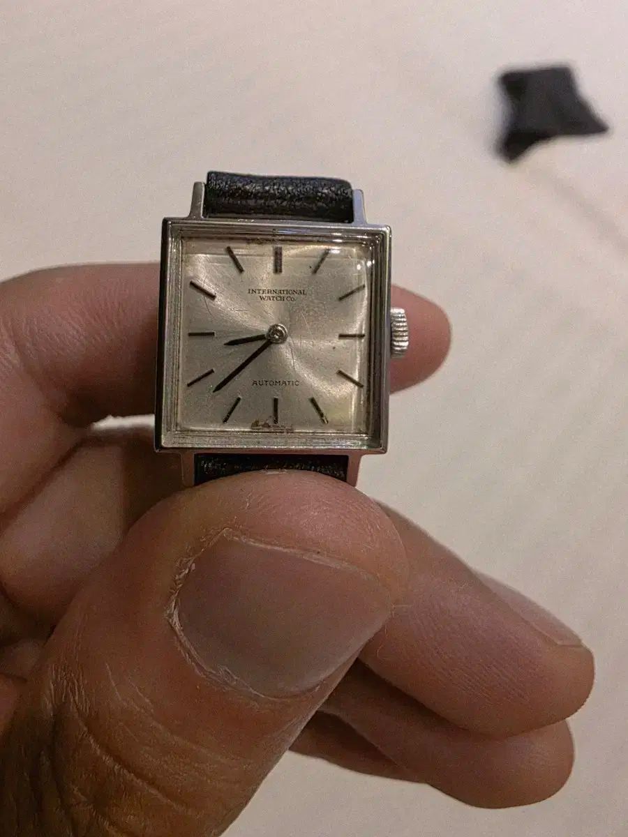 IWC スクエア