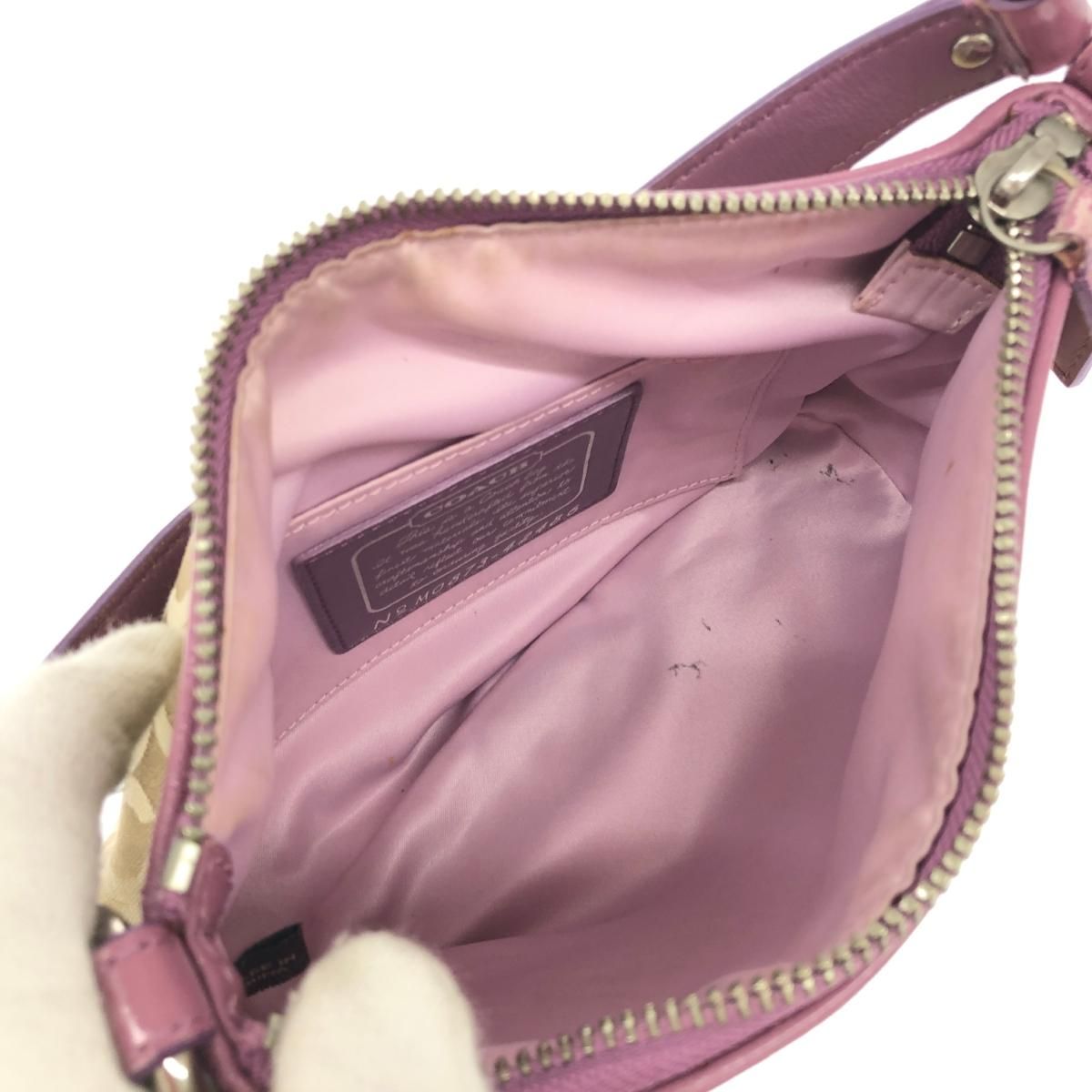 【未使用・美品】 COACH コーチ　アクセサリーポーチ　パープルラメ パープル（紫）系 Coach(コーチ) ポーチ(レディース) - 海外通販のBUYMA