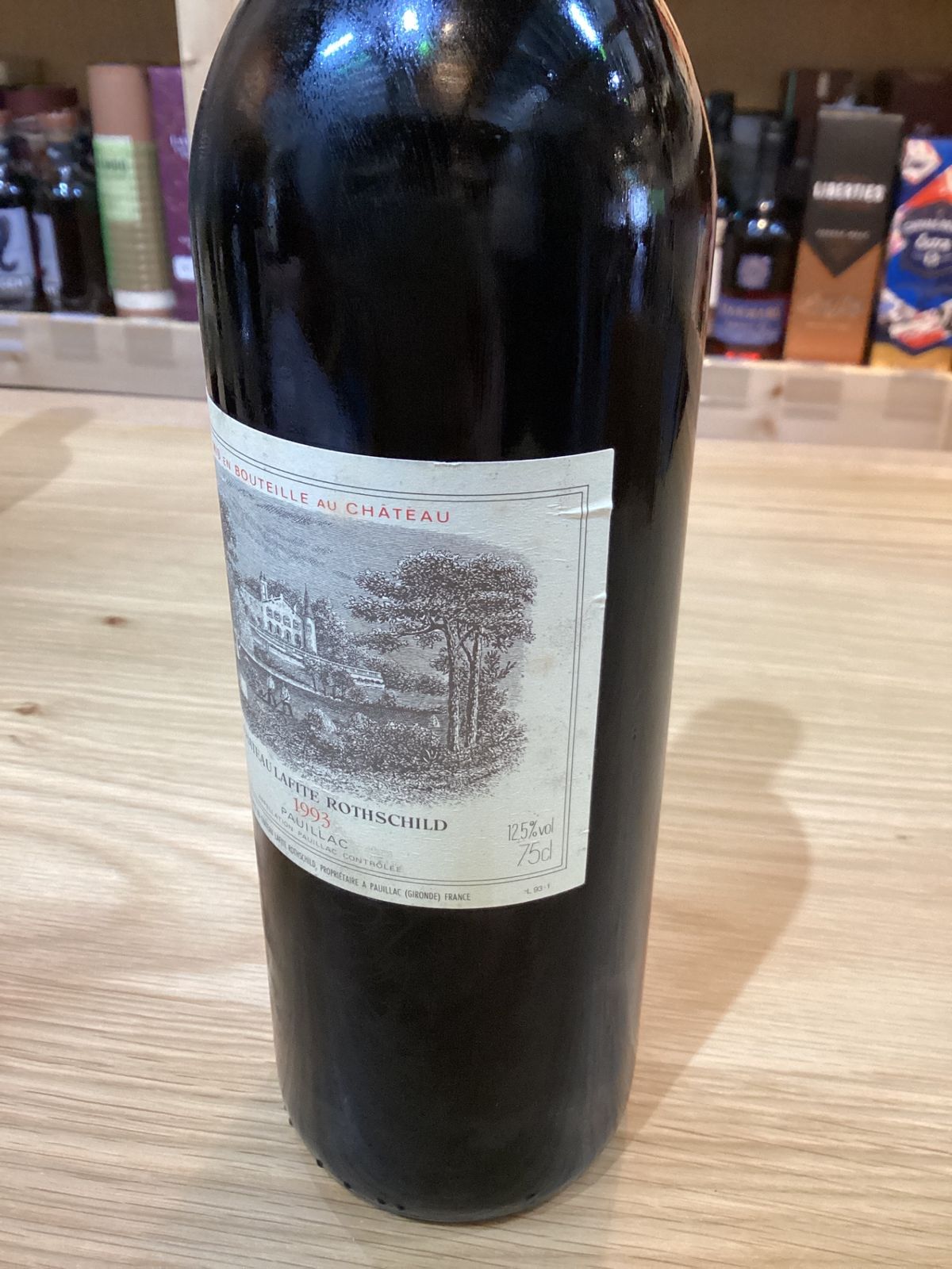 シャトー・ラフィット・ロートシルト 1993 楽天市場】クール便発送 1993 シャトー ラフィット ロートシルト