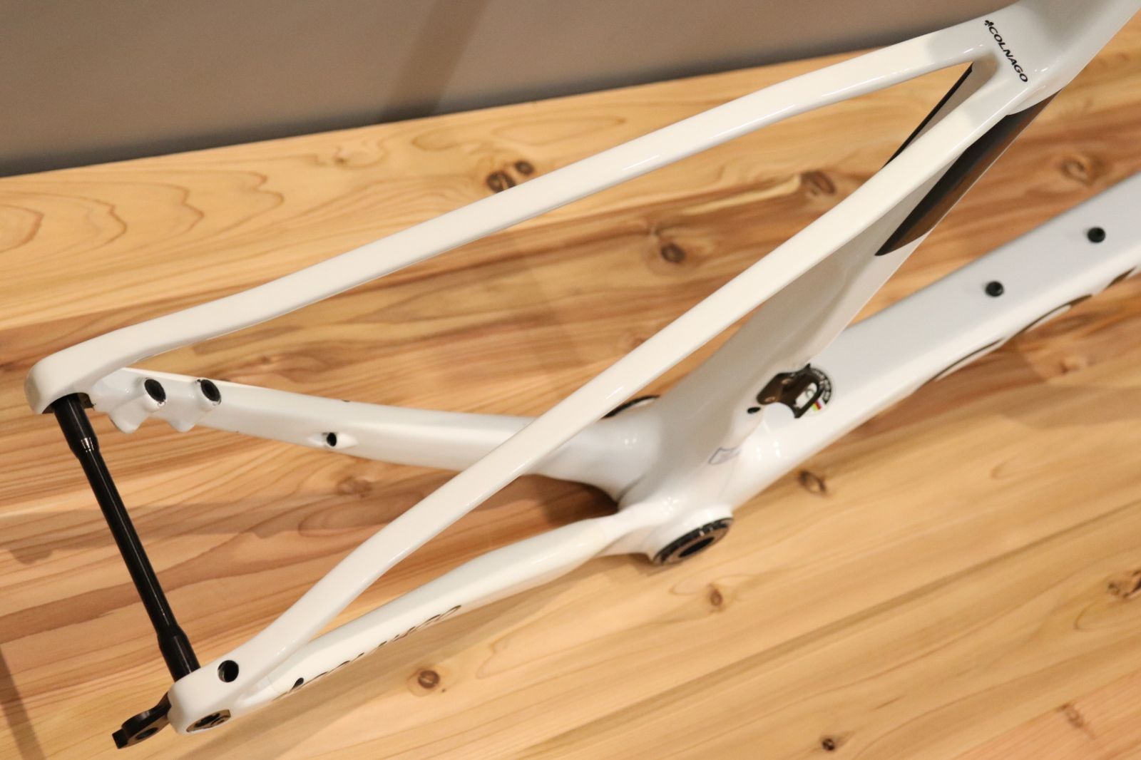 コルナゴ COLNAGO V3 DISC 2020モデル 50サイズ カーボン ディスク ロードバイク フレームセット 仙台店 BRIGHTFACE_UK