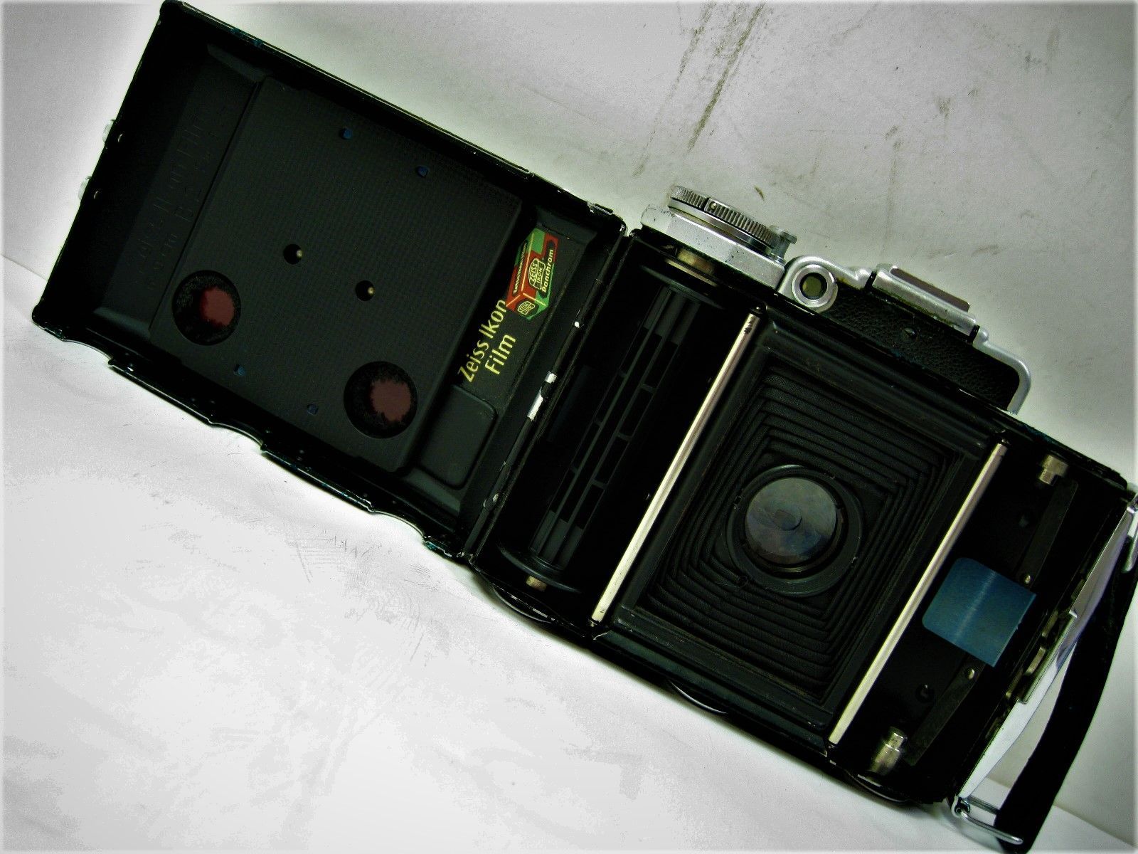 美品アンティーク ツアイス スーパーイコンタ531 テッサー 75mm F3.5 美品アンティーク ツアイス スーパーイコンタ531 テッサー 75mm