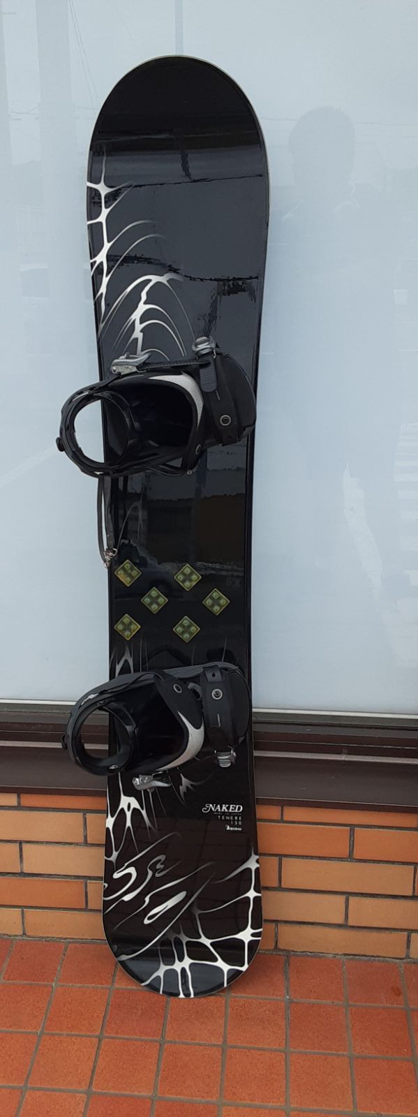 NAKED 割引 スノーボード板 ビンディング セット 150cm ブラック
