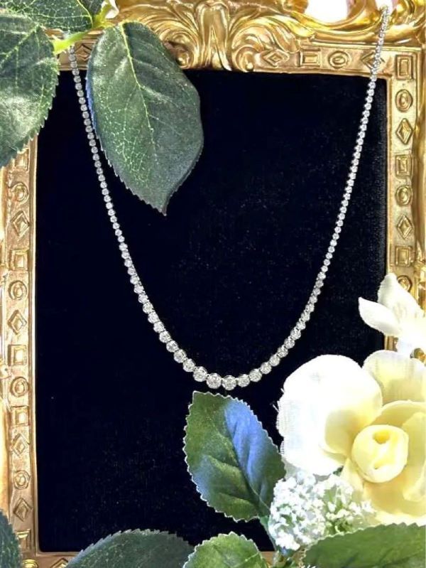 ご予約品28万円☆ダイヤモンド3CTテニスネックレス☆美しい輝き 