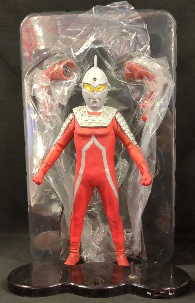 エクスプラス 大怪獣シリーズ ウルトラセブン スタンディングポーズ