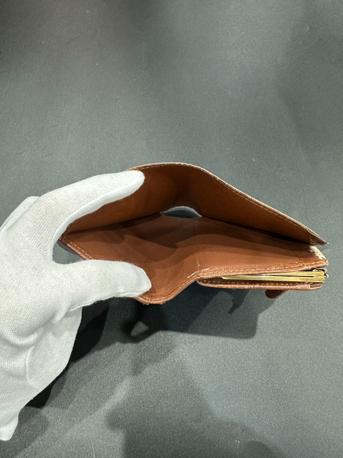  ルイヴィトン モノグラム ポルトモネヴィエノワ 二つ折り財布 折り財布