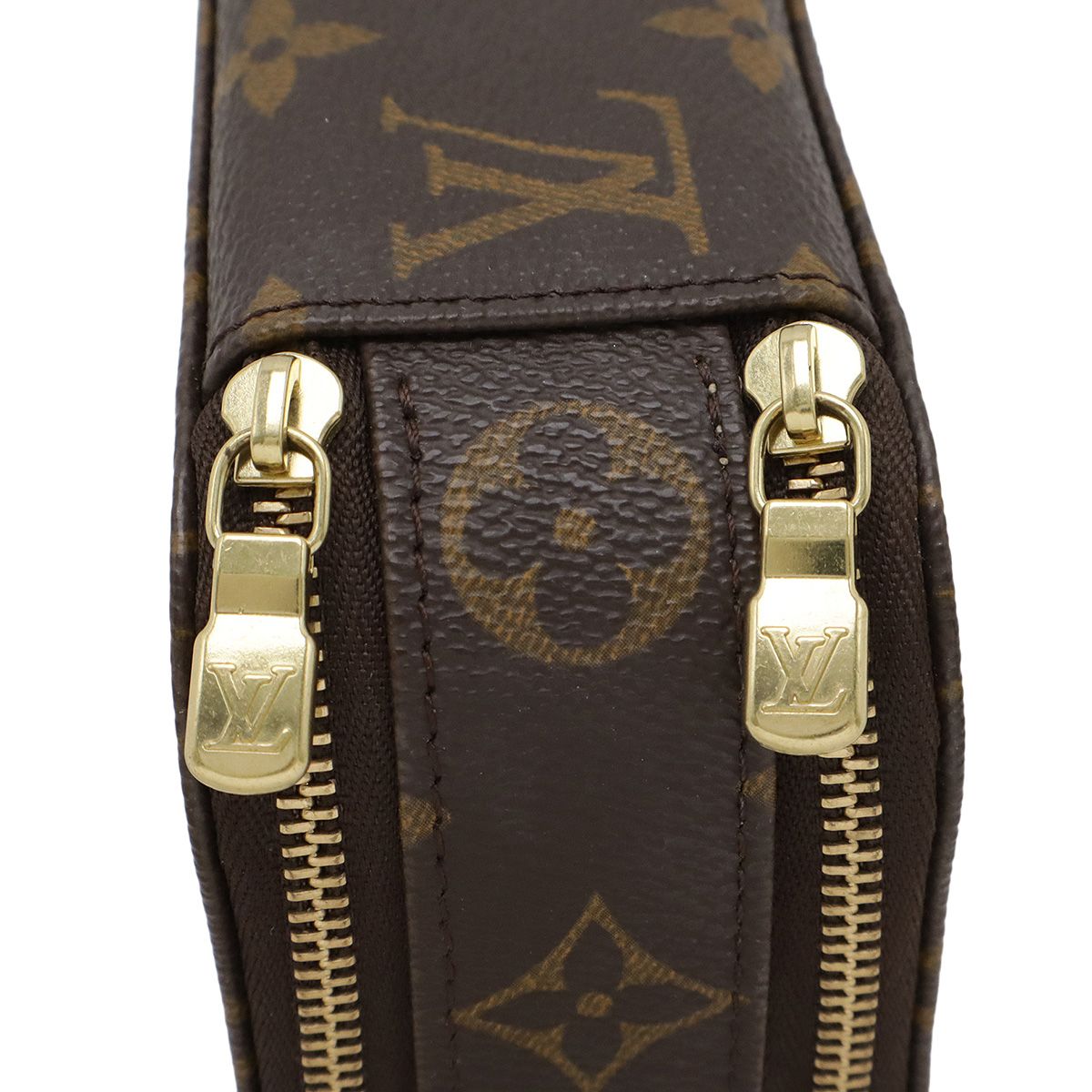 ルイヴィトン モノグラム トゥルースブラッシュ メイクポーチ 化粧ポーチ 楽天市場】LOUIS VUITTON ルイ ヴィトン モノグラム トゥルース