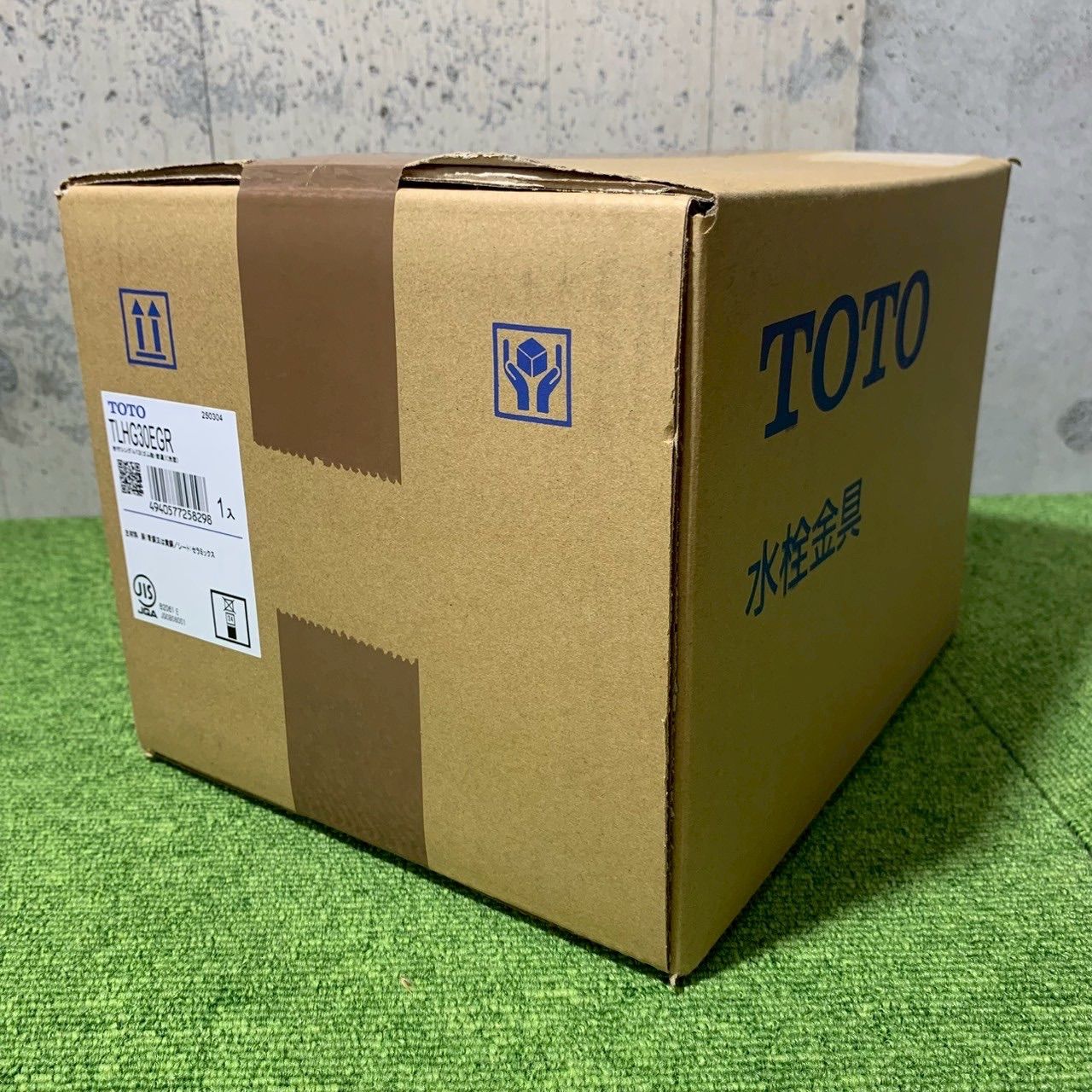 未使用品/送料無料】TOTO TLHG30EGR 台付シングル混合水栓 洗面 未使用品/送料無料】TOTO TLHG30EGR 台付シングル混合水栓 洗面