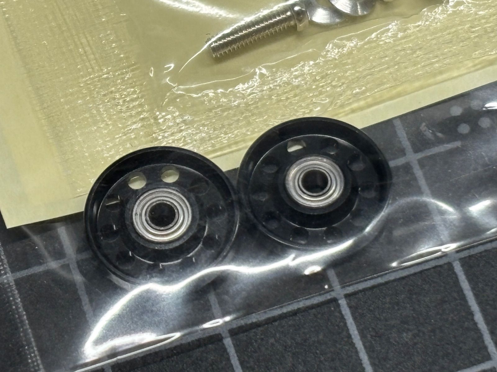 ミニ四駆 13mmオールアルミ(ブラック) 2セット KOREA限定 軽量アルミ13mmローラー(ブラック)2セット 韓国タミヤ ミニ四駆