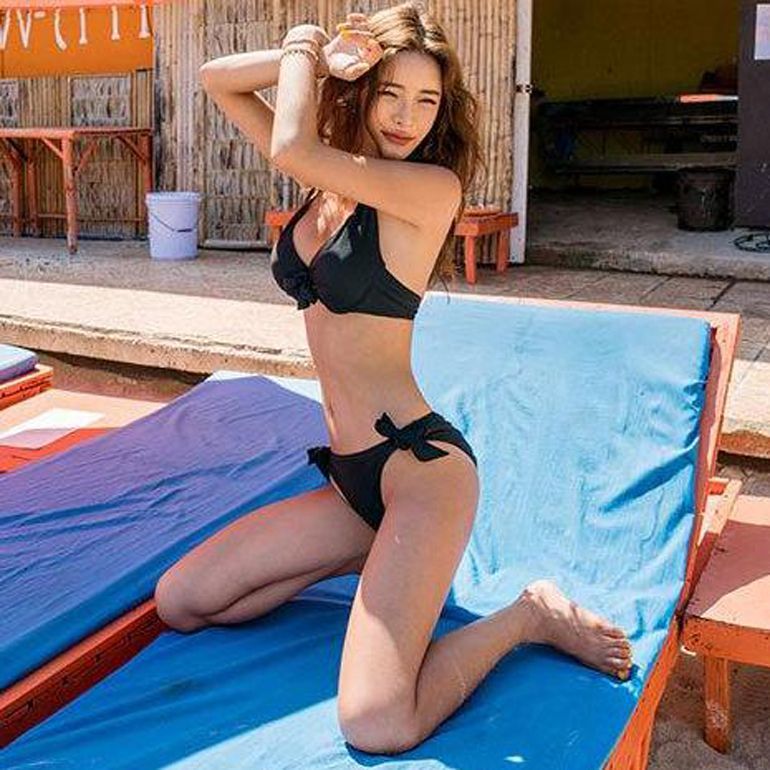 ビキニ ブラック 黒 M/L レディース セパレート水着 ホルターネック