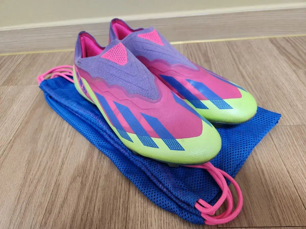 adidas アディダス クレイジー ファスト 孫 興慜 ソン フンミン エディション 販売
