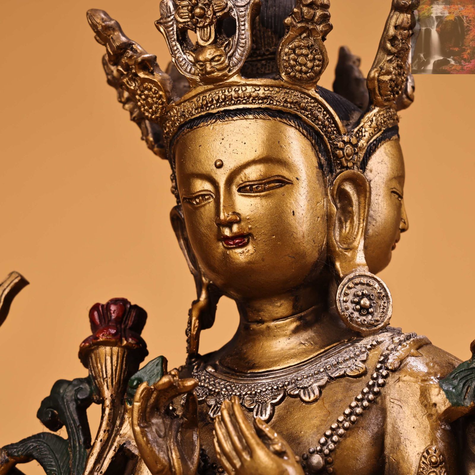 古美術・希少・旧蔵品 西蔵収蔵 純銅製 高浮彫 錾刻 彩色 宝石象嵌 白度母仏像 旧家蔵出し 銅製 浮彫 鏨刻 寶石嵌 描金 彩繪 自在度母像 仏像