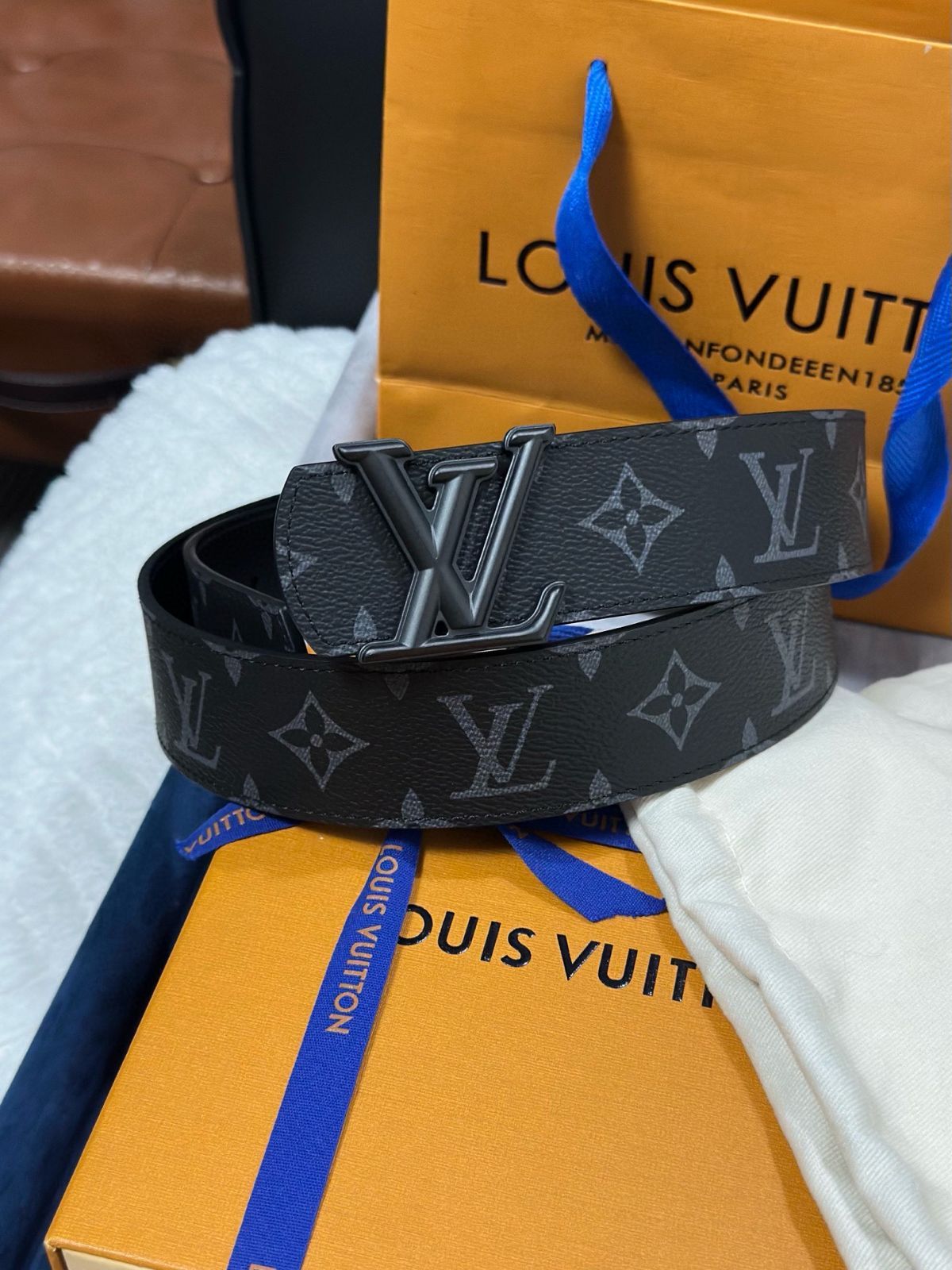 Louis Vuitton ブラックモノグラムベルト106cm Louis Vuitton ブラック モノグラム ベルト - メルカリ