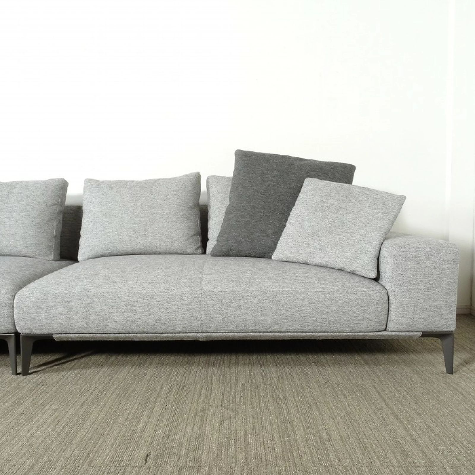 ◾︎SELUNO◾︎ 【展示超美品】arflex アルフレックス ERA / エラ