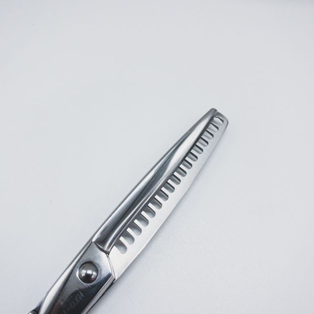 【美品】ジョエル セニングシザー HXG-17 日本製 散髪 ハサミ 東光舎 JOEWELL HXG-17（17目 25-30％cut）質感調整