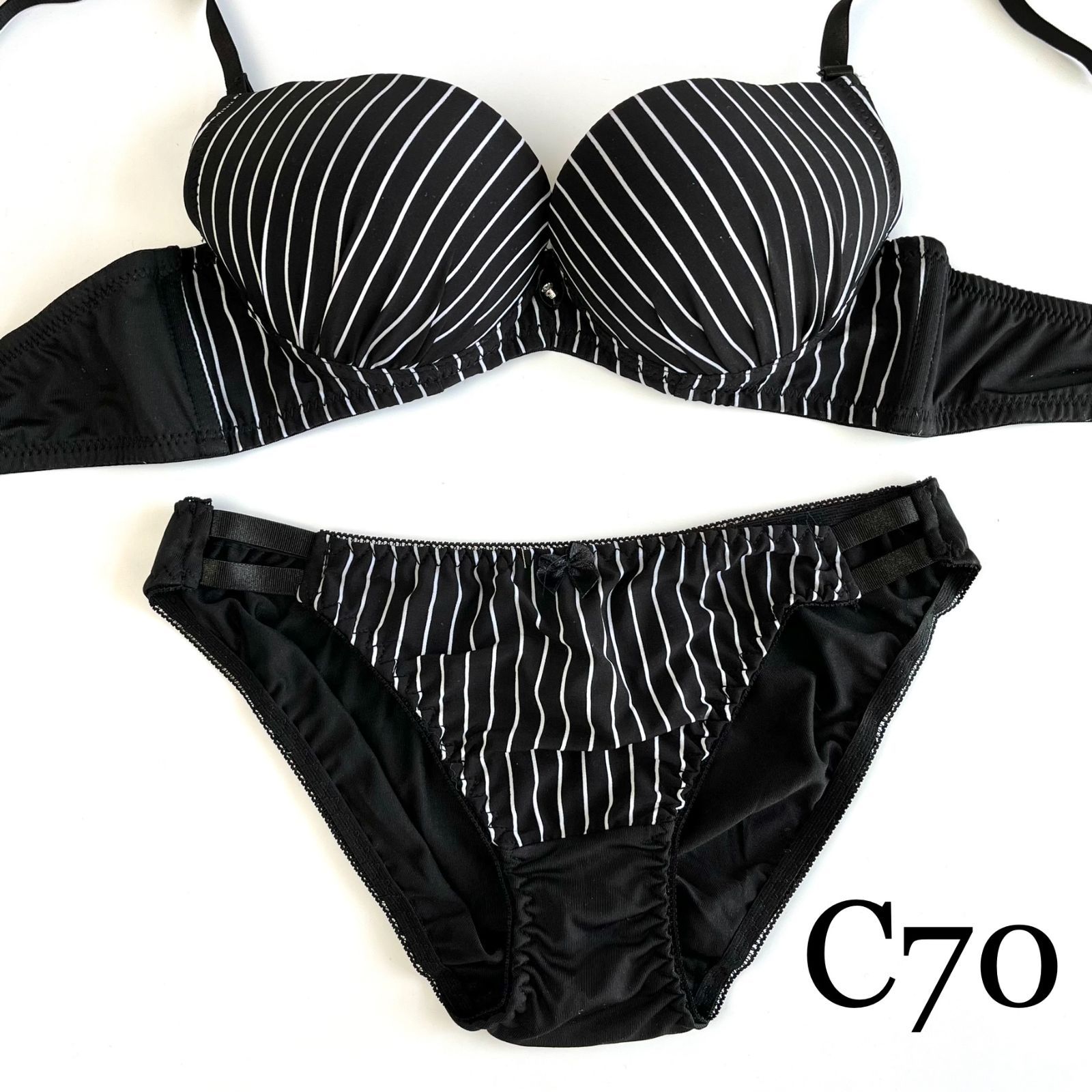 C70－M】 ブラ＆ショーツ ブラセット 黒 白ストライプ 2303-024