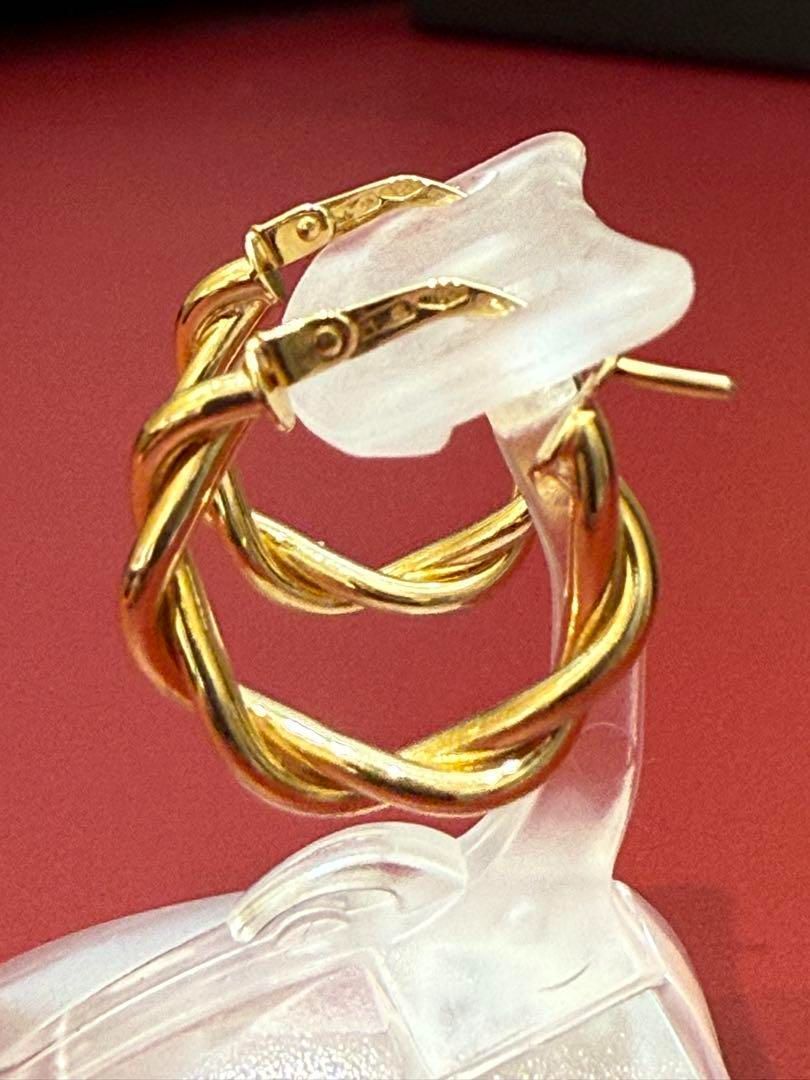 新品】UNOAERRE K18デザインフープピアス 30340 - メルカリ