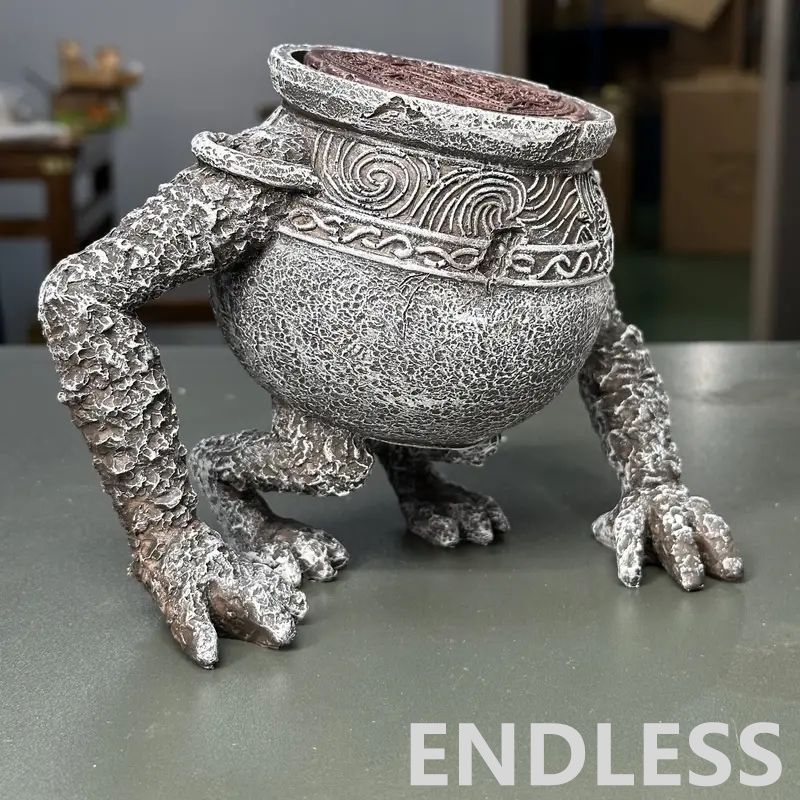 【新品未使用】2点 アンティーク風の足付きカエルの花瓶カルドロン プランターポット像、樹脂彫刻、アンティーク調の切り株ベース