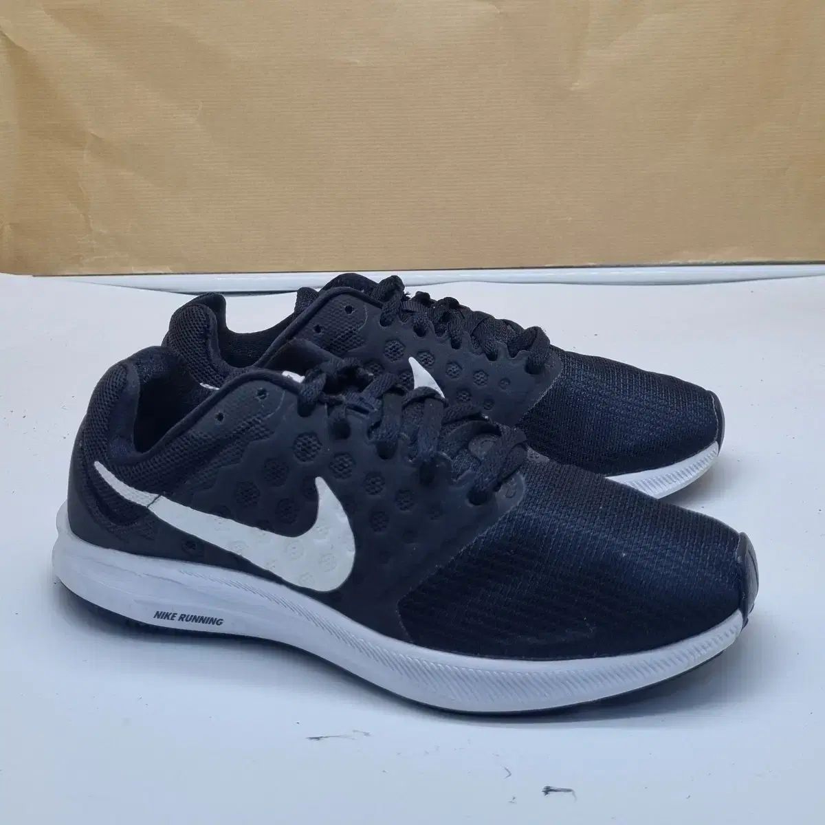 レディース ランニングシューズ ナイキ ダウンシフター7 WMNS NIKE DOWNSHIFTER 7 852466 401 スティルブルー 24.5cm ナイキ ランニングシューズ DOWNSHIFTER 7 852466-001 NIKE WMNS