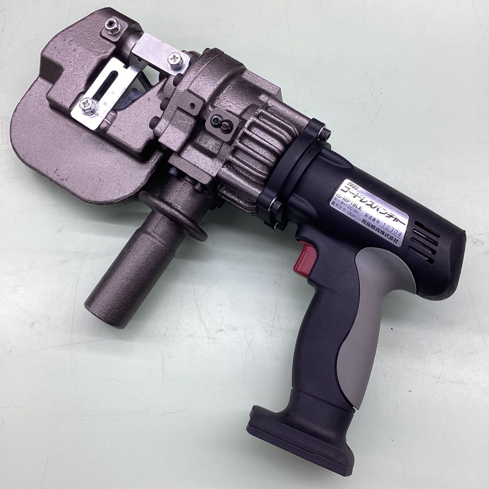 IS-MP18LE 越谷店