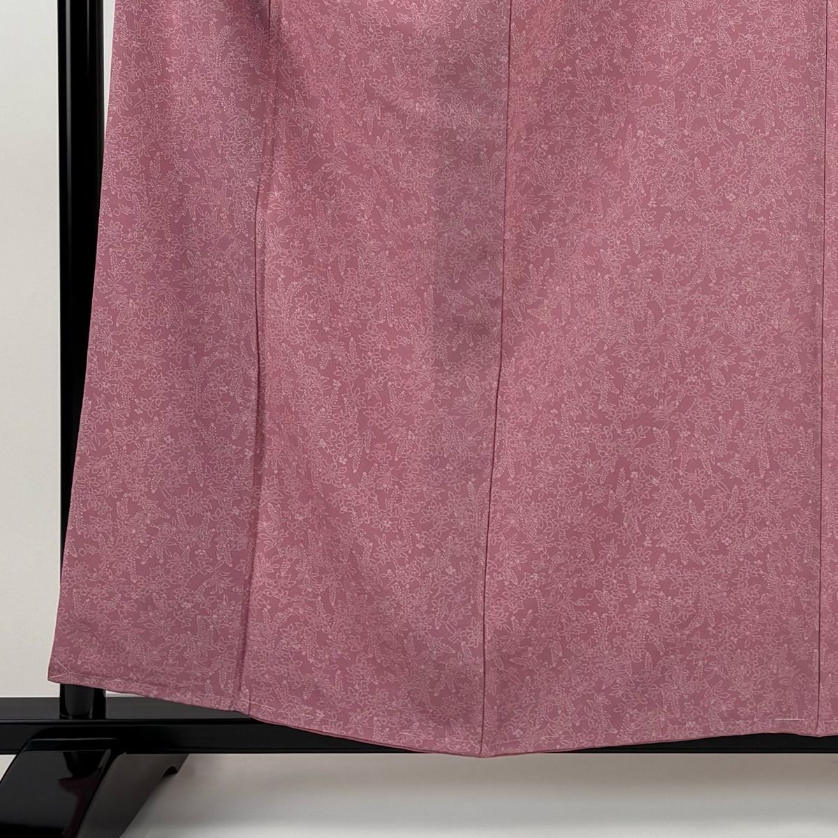 江戸小紋 身丈159cm 裄丈64.5cm M 袷 人間国宝 中村勇二郎 落款 草花 ピンク 正絹 名品