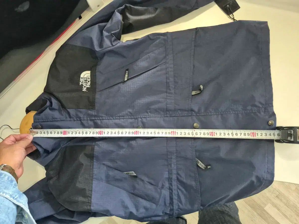 ブラック レディース