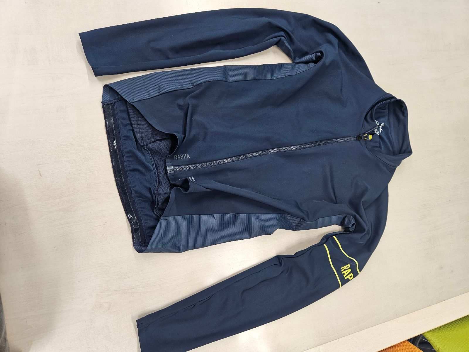 □ 良品!! Rapha PROTEAM size:S ラファ サイクルウェア 長袖
