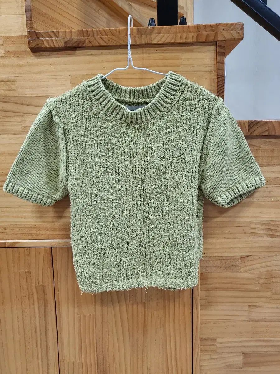 ブックル半袖ニット