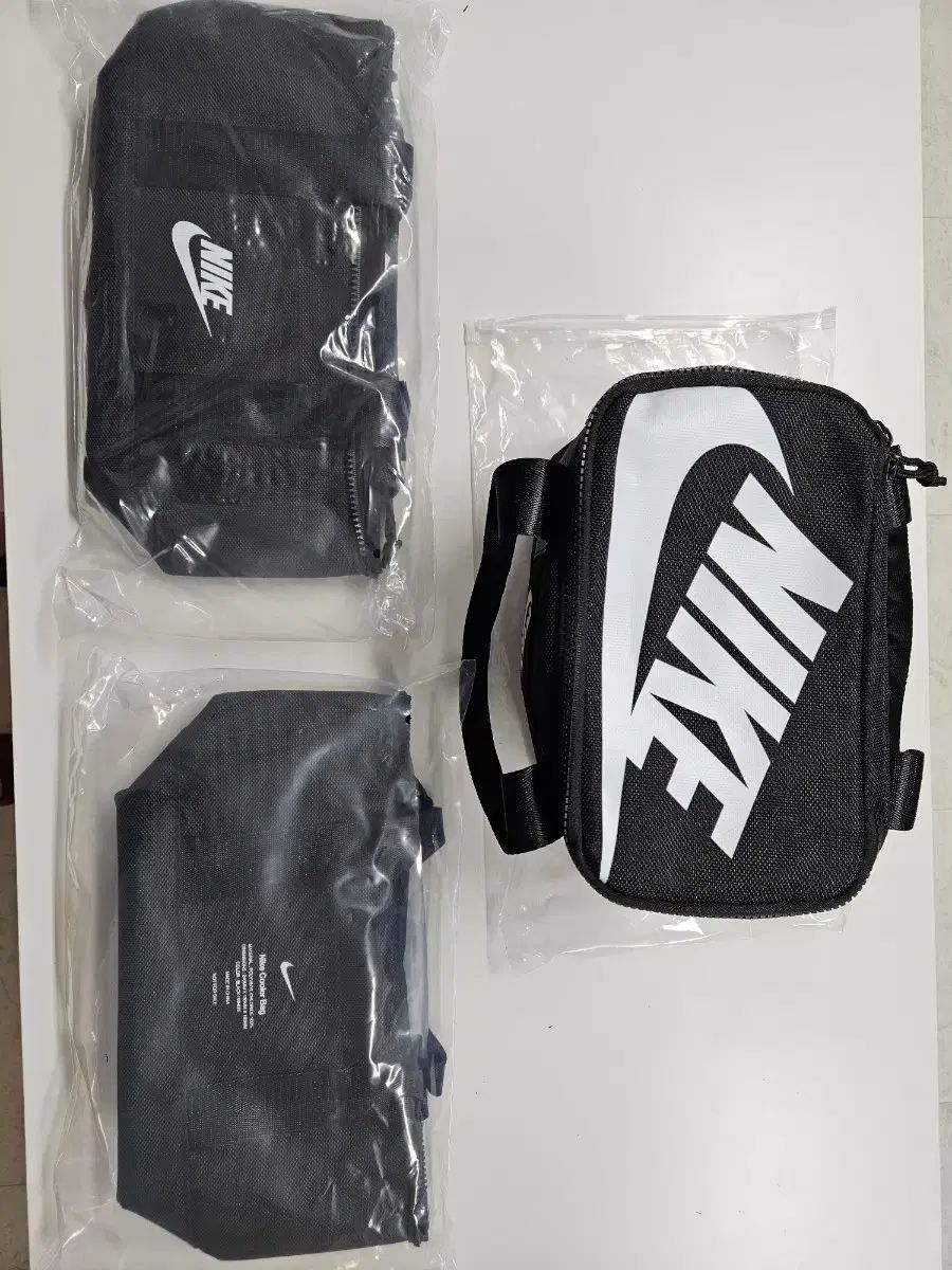 NIKE ナイキ 保冷バッグ