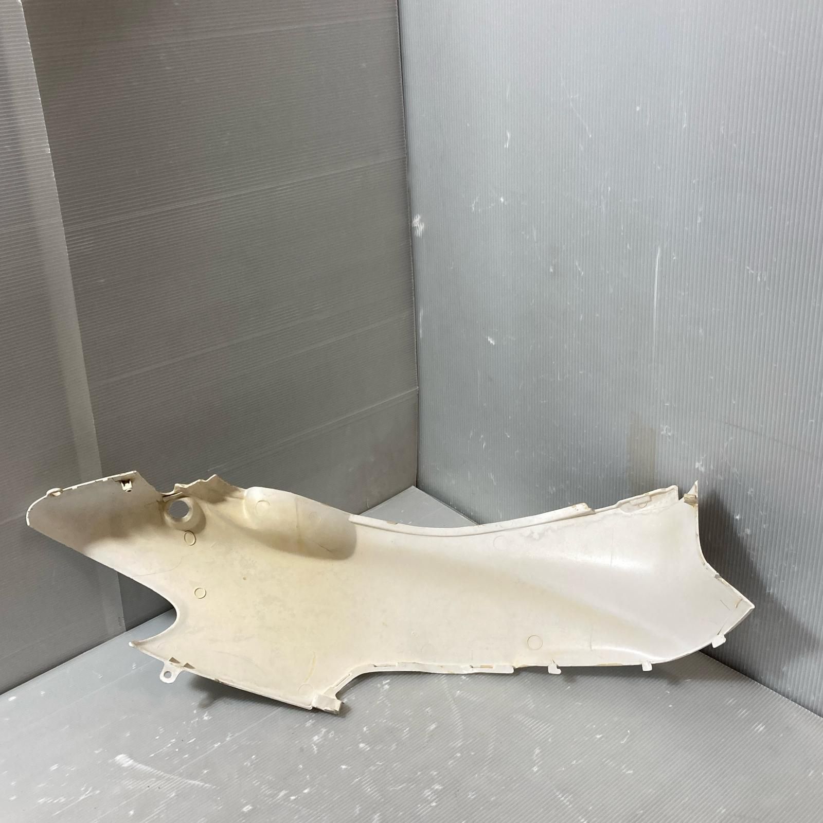 HONDA ディオ50 AF35 ZX ボディー カバー左 Dio ホンダ