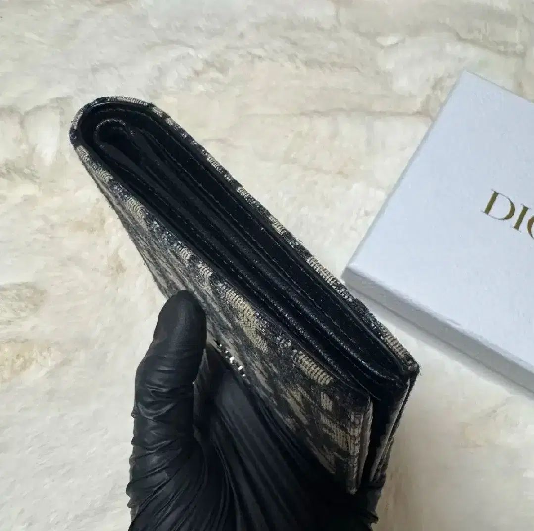 Dior(ディオール) オブリーク ジャカード 二つ折り財布 Dior(ディオール) オブリーク ジャカード 二つ折り財布