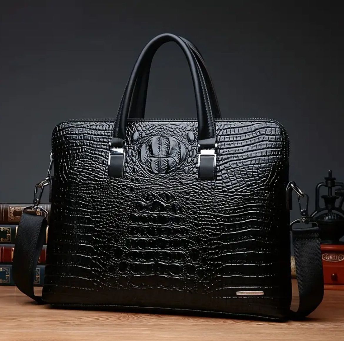 黒 クロコダイル風 ビジネスバッグ